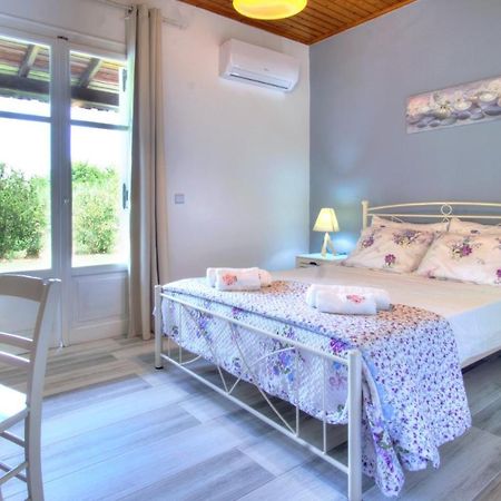 Marilenas House Apartment Astrakeri Bagian luar foto